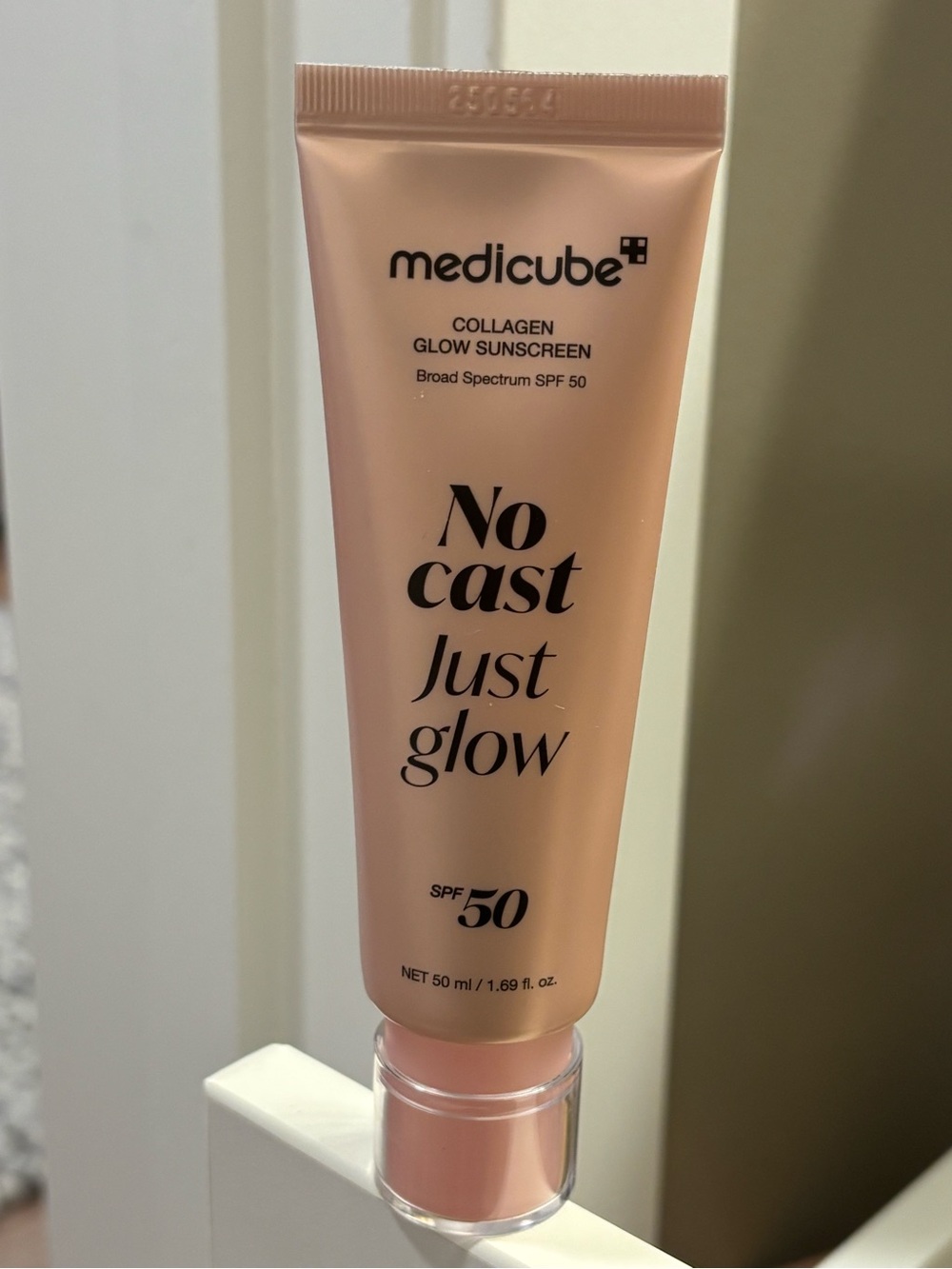 Medicube No Cast Just Glow Sunscreen SPF 50